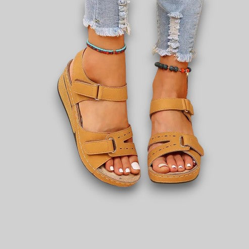 Calina | Orthopedic Sandals
