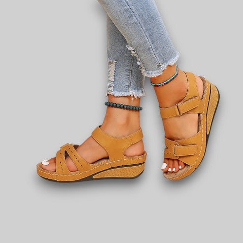 Calina | Orthopedic Sandals