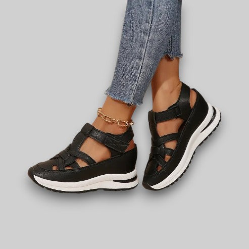 Aveta | Orthopedic Sandals